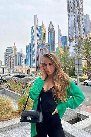 Сима, метро Красные Ворота