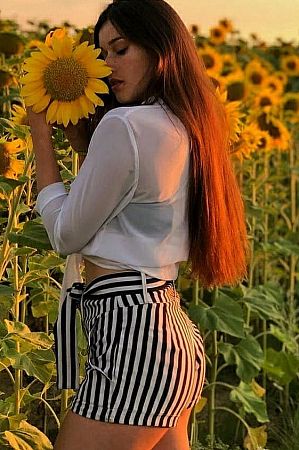 ира, метро Александровский сад