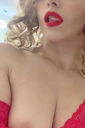 Юля, метро Говорово