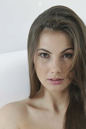 Ангелина, метро Чеховская