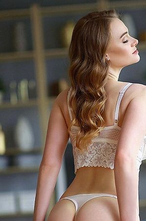 Алина, метро Бульвар Дмитрия Донского