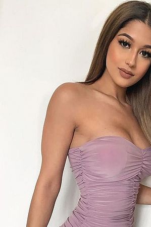 Ника, метро Пионерская