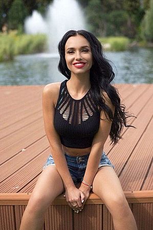 Соня, метро Университет