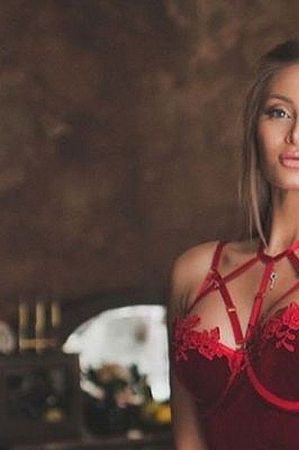 Ирина, метро Полежаевская