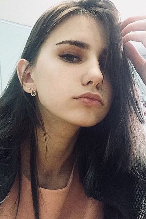 Маша, метро Бауманская