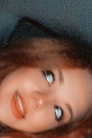 Лена, метро Краснопресненская