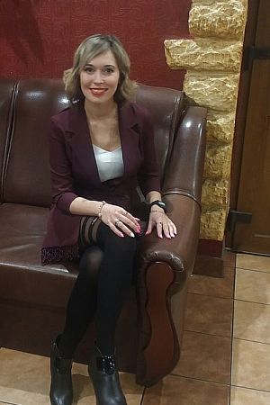 Анжелла, метро Ломоносовский проспект