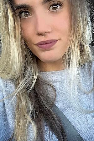 Анна, метро Партизанская