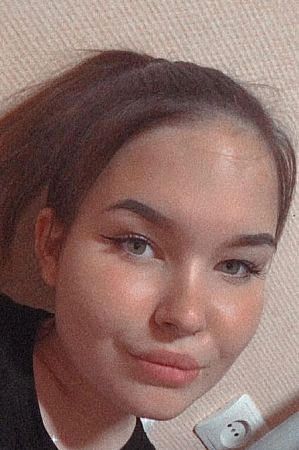 Лена, метро Севастопольская