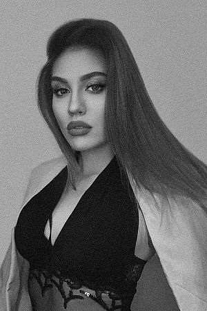 Анна, метро Новоясеневская