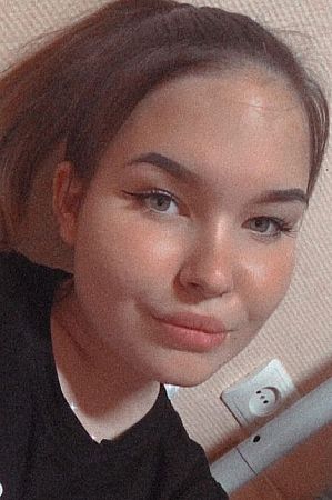 Лена, метро Крестьянская застава