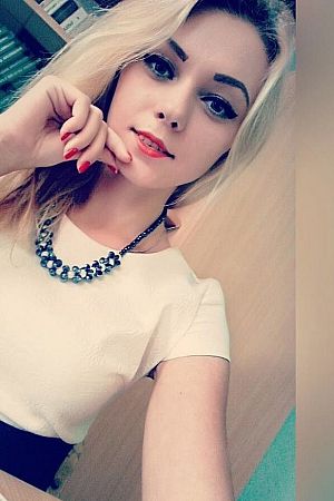 Лена, метро Тёплый Стан