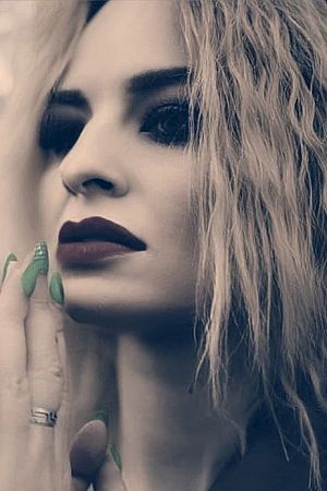 Лена, метро Цветной бульвар