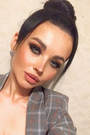 Лена, метро Раменки