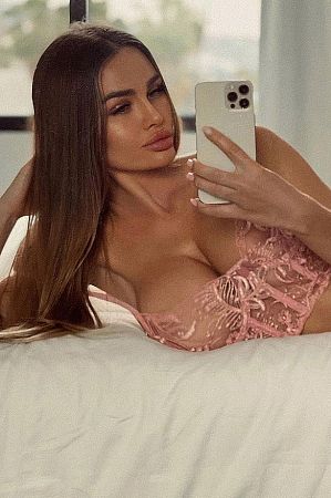 Лера, метро Кантемировская