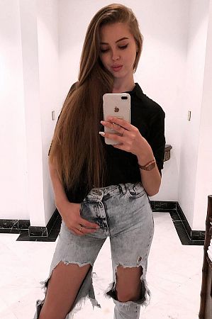 Лада, метро Арбатская