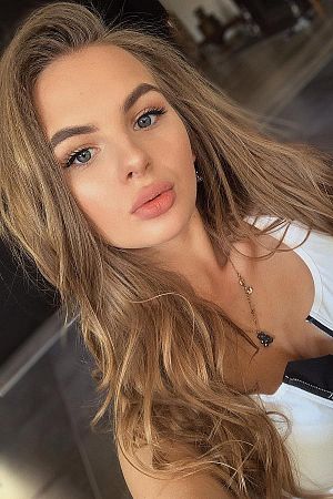 Тина, метро Рижская