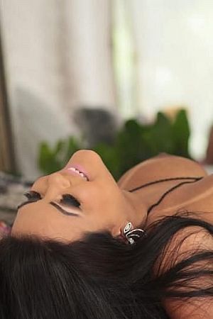 Аманда, метро Александровский сад