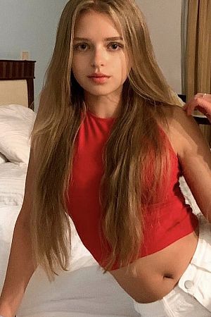 ОЛЯ, метро Академическая