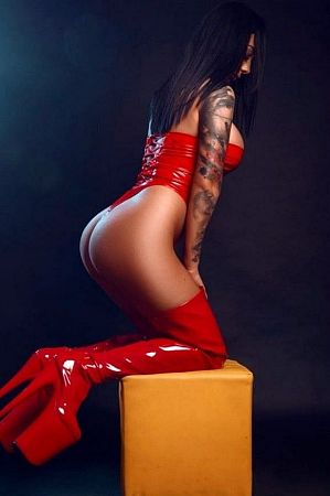 ОЛЯ, метро Митино