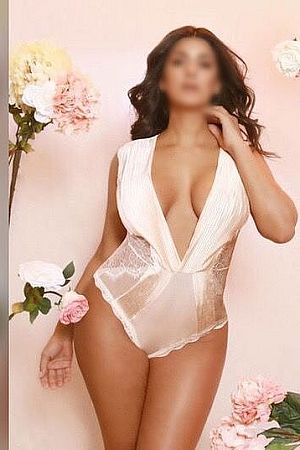 ЕЛЕЯ, метро Баррикадная