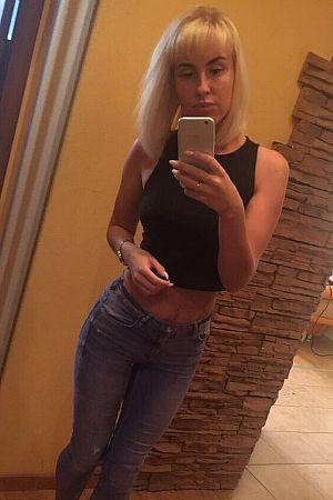 ОЛЯ, метро Коньково