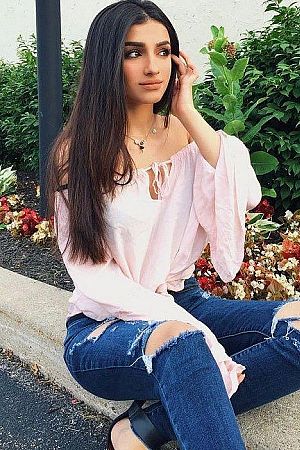 ЕЛЕЯ, метро Белорусская