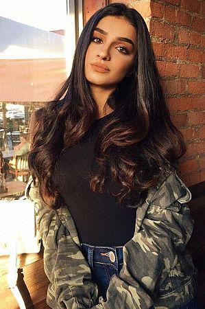 ВИКА, метро Чеховская