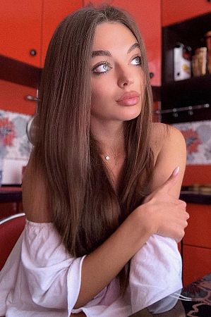 Ника, метро Семёновская