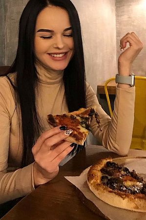 Лена, метро Нахимовский проспект