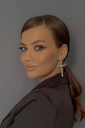 Лена, метро Подольск