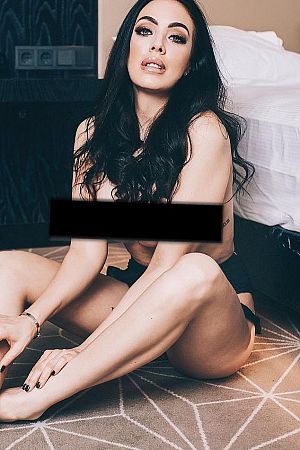 ВИКА, метро Пионерская