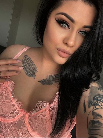 Юлия, метро Красные Ворота