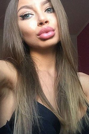 Сима, метро Пятницкое шоссе