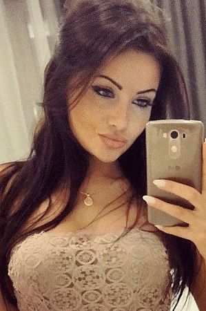 Сима, метро Белокаменная