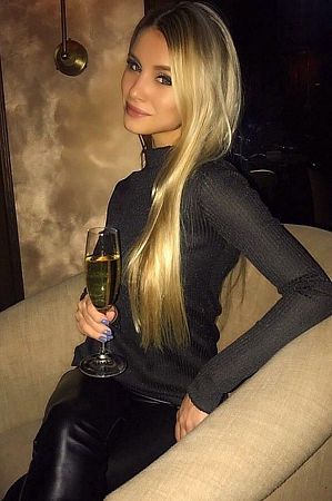 Таня, метро Фрунзенская