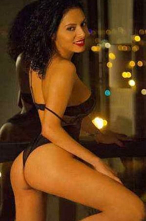 Милана, метро Дубровка