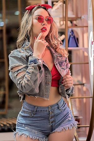 Мишель, метро Варшавская